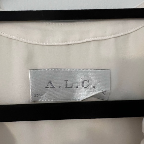 A.L.C. Sheer White Blouse w Black Piping - Picture 2 of 3